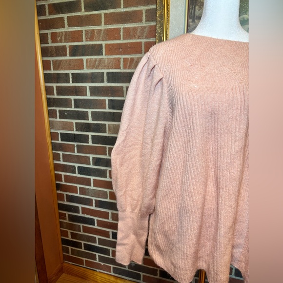 Liz Claiborne light pink puffed sleeve sweater size 2x Very soft sweater. - Picture 3 of 9